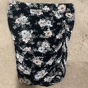 NEW torrid skirt size 1
